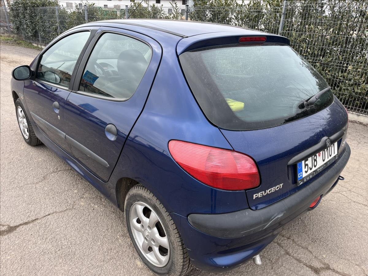 Peugeot 206 Hatchback 1,4 l 55 kw