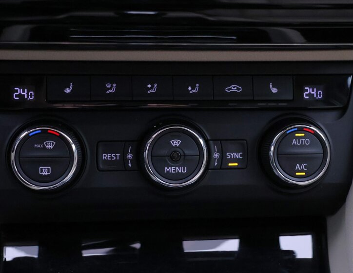 Škoda Superb Kombi 2,0 l 140 kw