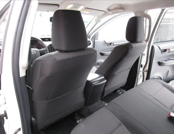 Toyota Hilux Pick-up 2,4 l 110 kw