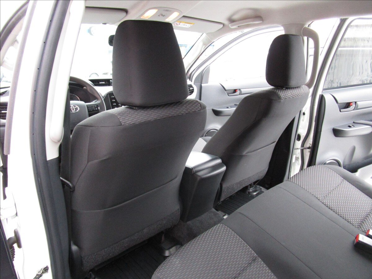 Toyota Hilux Pick-up 2,4 l 110 kw