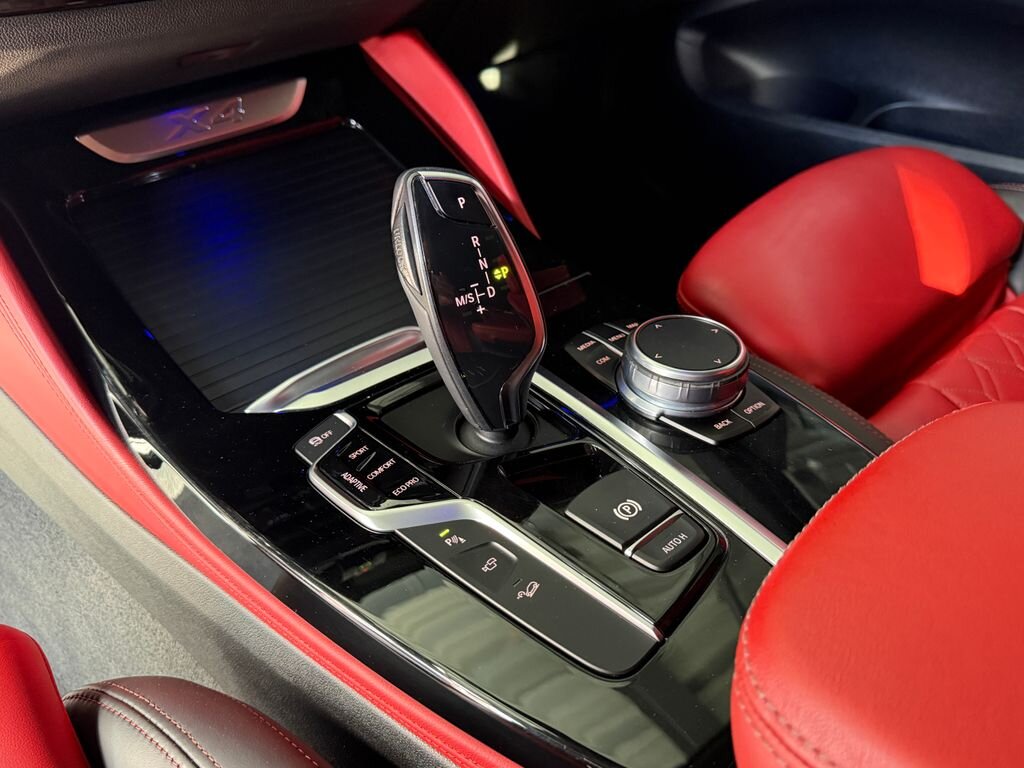 BMW X4 SUV / Terénní 2,0 l 170 kw