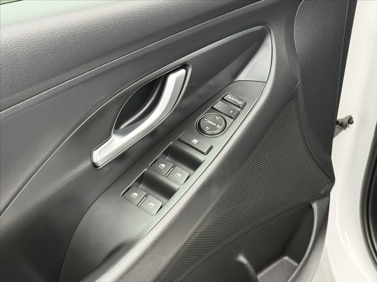 Hyundai i30 Kombi 1,5 l 118 kw