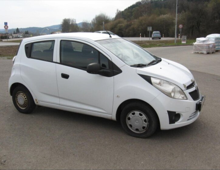 Chevrolet Spark Kombi 995,0 50 kw