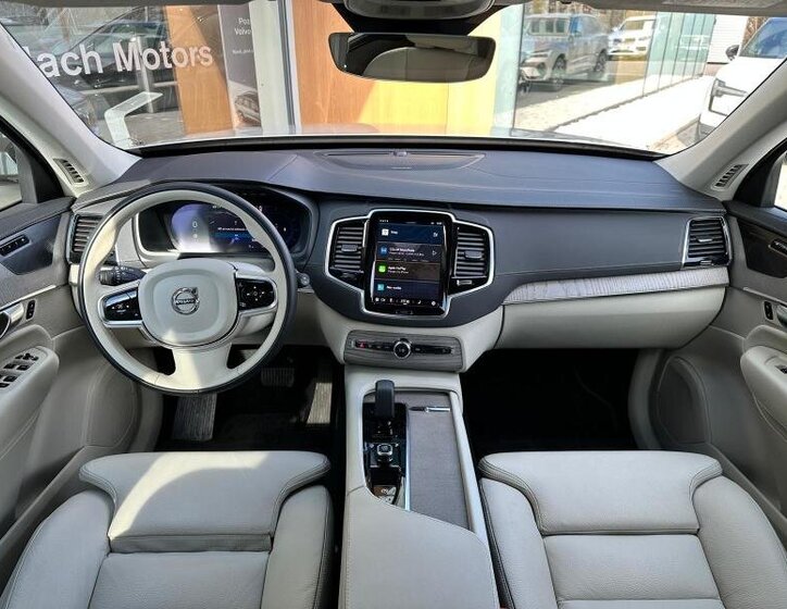 Volvo XC90 SUV 2,0 l 173 kw