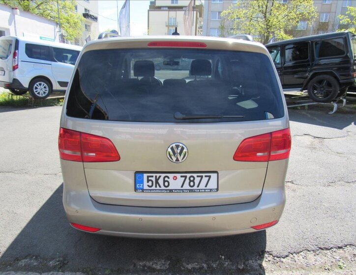 Volkswagen Touran Kombi 1,4 l 103 kw