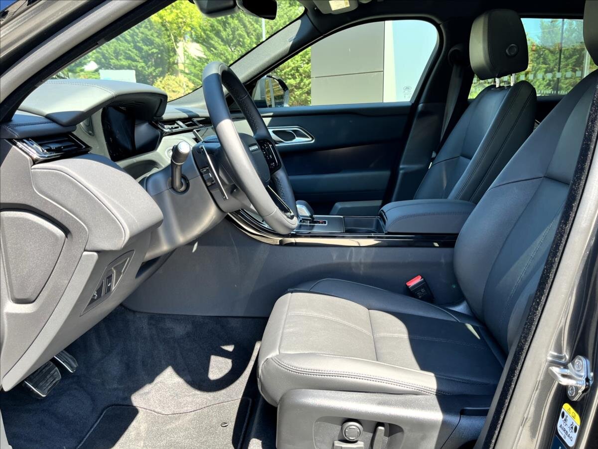 Land Rover Range Rover Velar SUV / Terénní 2,0 l 150 kw