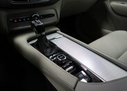 Volvo XC90 SUV 2,0 l 173 kw