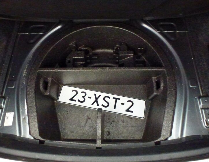 Škoda Superb Kombi 1,6 l 77 kw