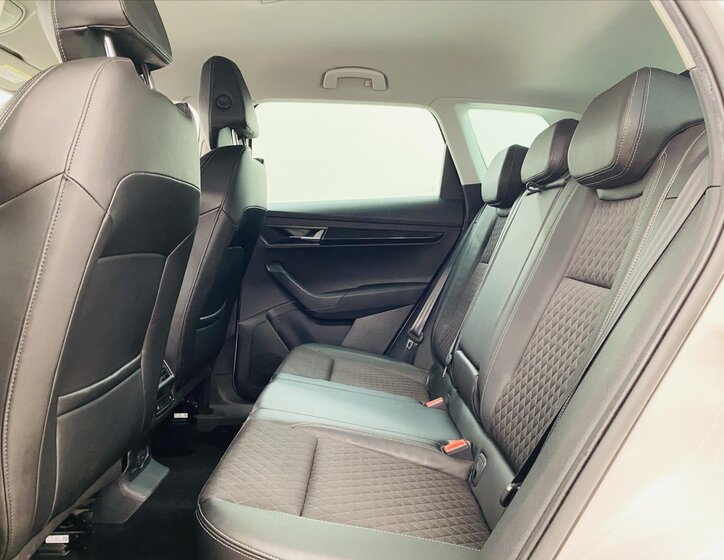 Škoda Karoq SUV / Terénní 1,5 l 110 kw