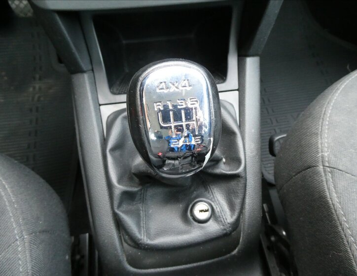 Škoda Yeti SUV / Terénní 1,8 l 118 kw