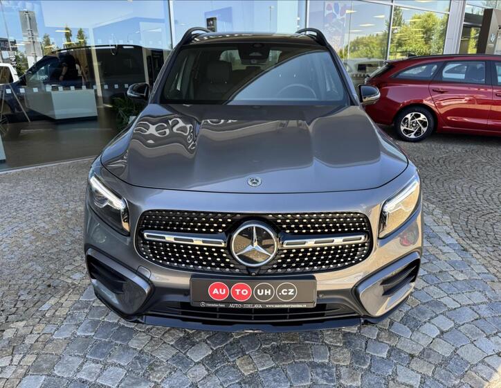 Mercedes-Benz GLB 2