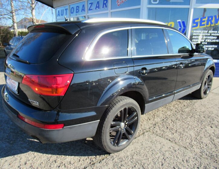 Audi Q7 SUV / Terénní 3,0 l 171 kw