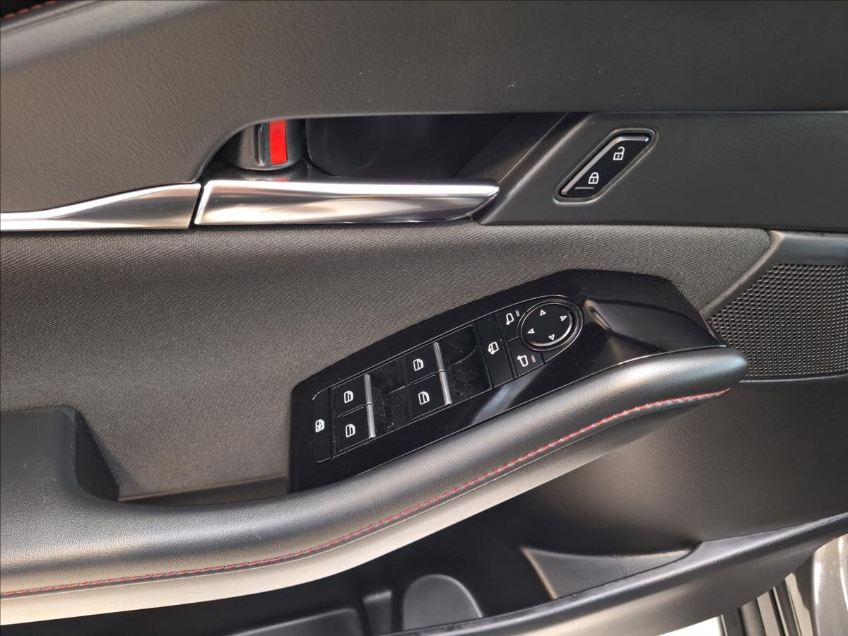 Mazda CX-30 SUV 2,5 l 103 kw