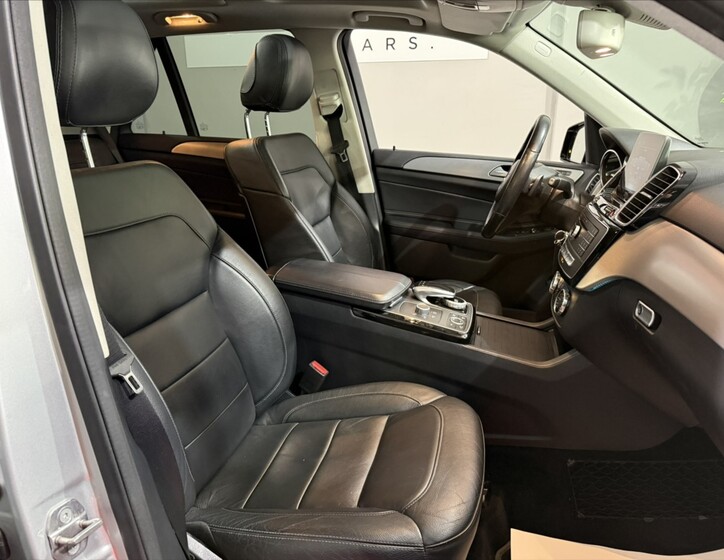 Mercedes-Benz GLE 25