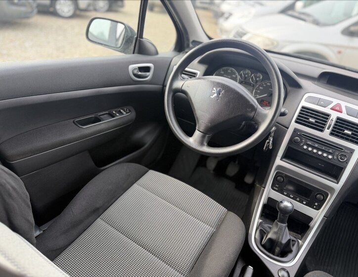 Peugeot 307 Hatchback 1,6 l 80 kw