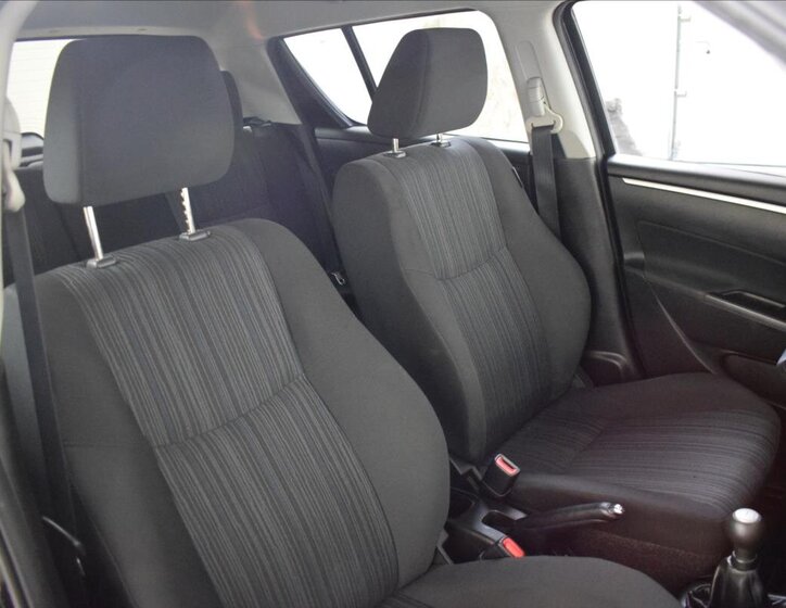 Suzuki Swift Hatchback 1,2 l 69 kw