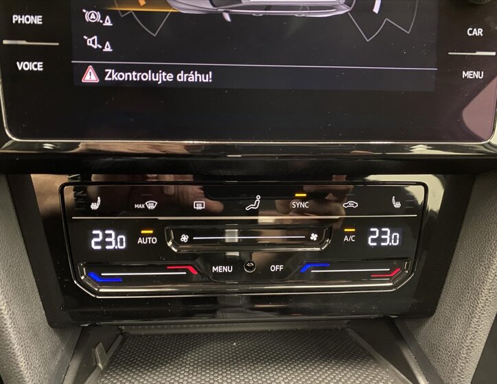 Volkswagen Passat 19