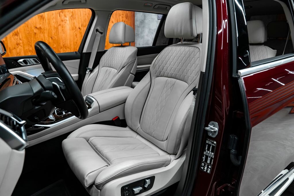 BMW X7 SUV / Terénní 3,0 l 280 kw