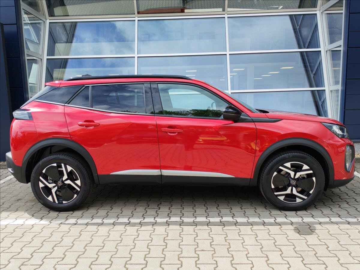 Peugeot 2008 SUV / Terénní 1,2 l 107 kw