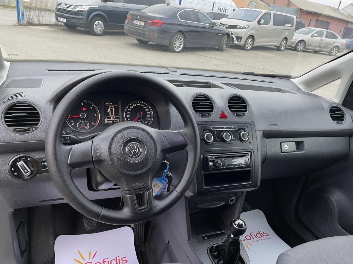 Volkswagen Caddy Skříň 2,0 l 81 kw