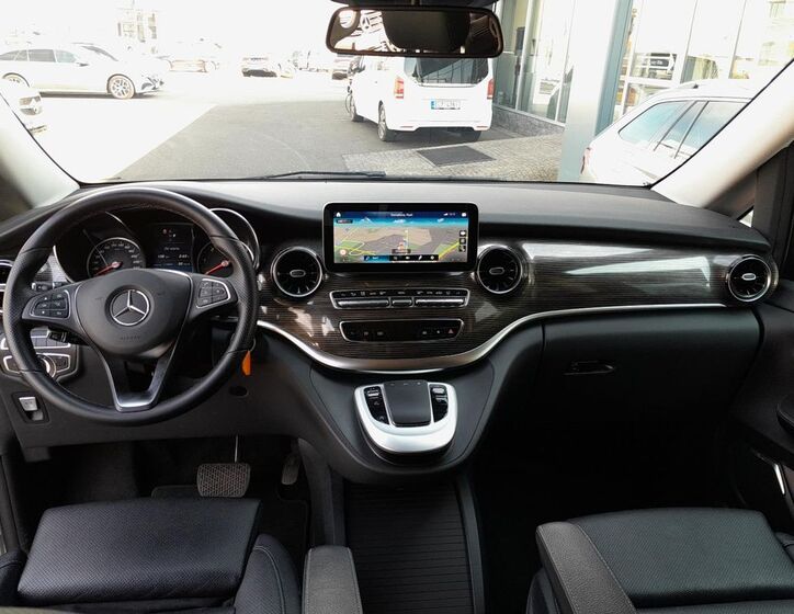 Mercedes-Benz Třídy V 11