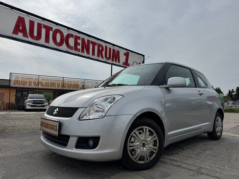 Suzuki Swift Hatchback 1,3 l 67 kw