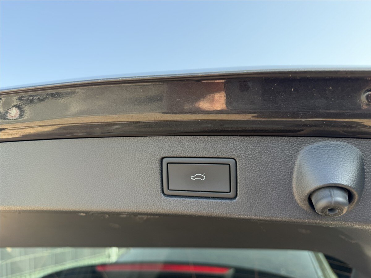 Volkswagen Arteon Kombi 2,0 l 110 kw