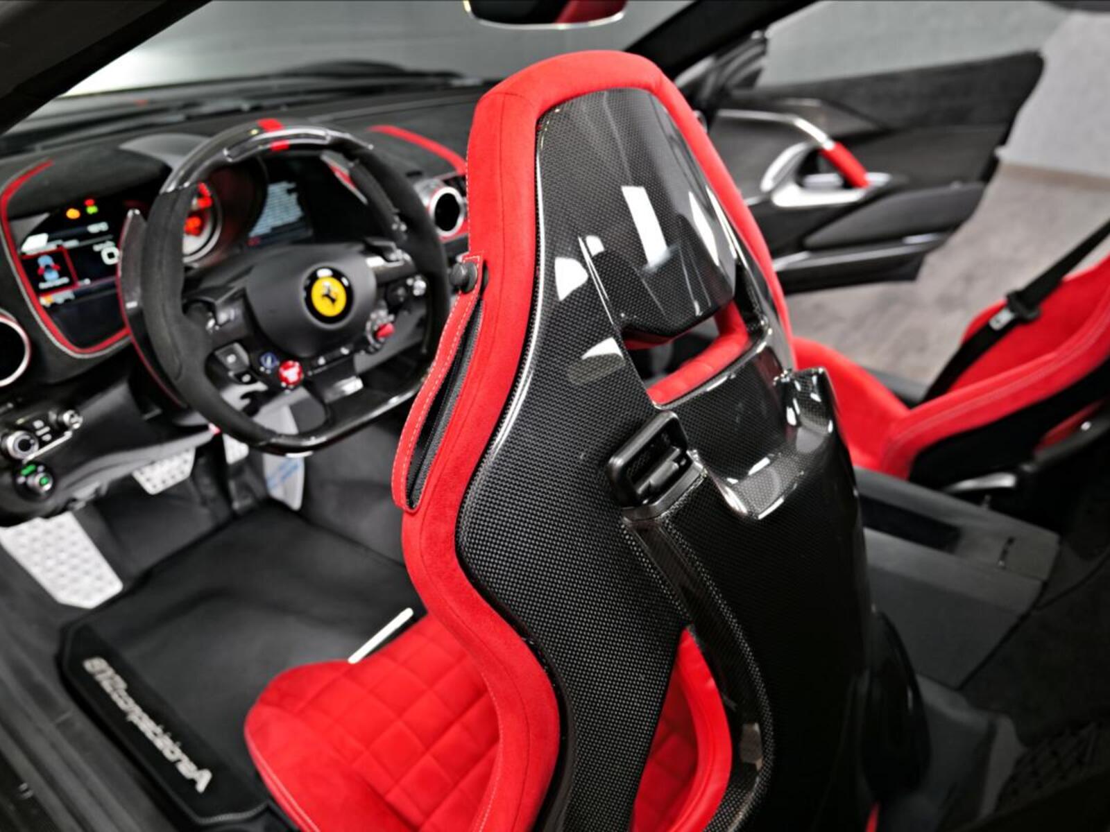 Ferrari 812 15