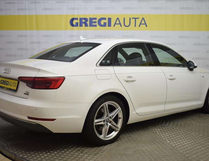 Audi A4 Sedan / Limuzína 2,0 l 140 kw