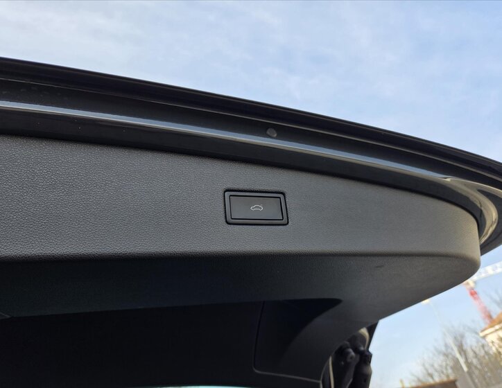 Volkswagen Tiguan SUV / Terénní 1,5 l 110 kw