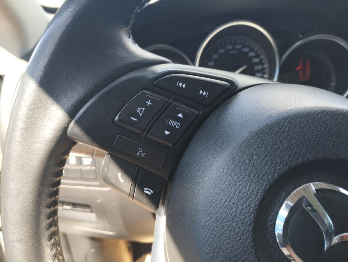 Mazda CX-5 SUV / Terénní 2,0 l 121 kw