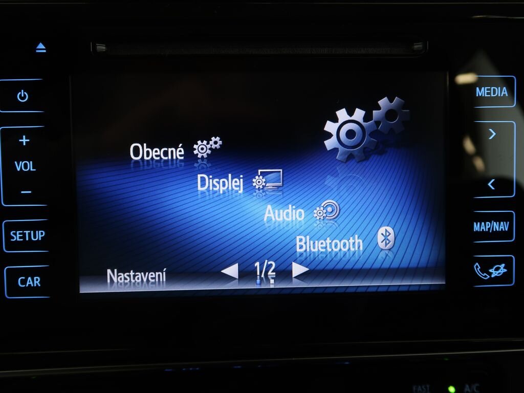 Toyota Auris Kombi 1,6 l 97 kw