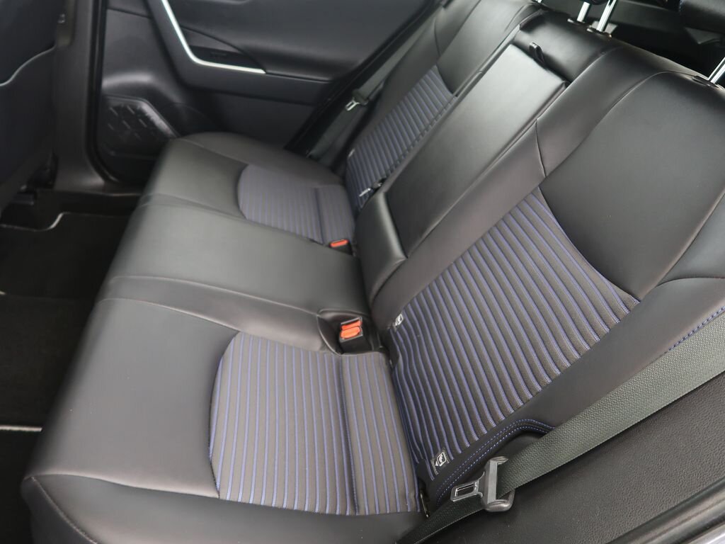 Toyota RAV4 SUV 2,5 l 131 kw