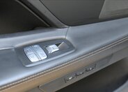 BMW Řada 7 Sedan / Limuzína 3,0 l 294 kw