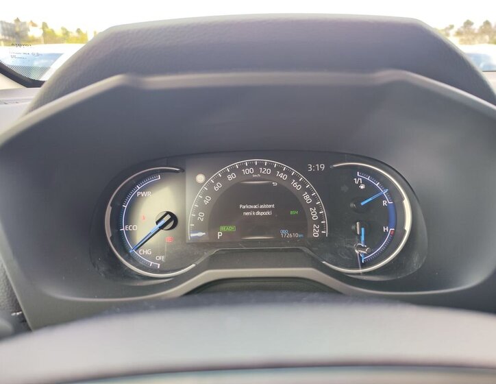 Toyota RAV4 SUV / Terénní 2,5 l 163 kw