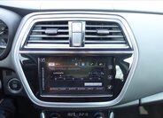 Suzuki S-Cross SUV 1,4 l 103 kw