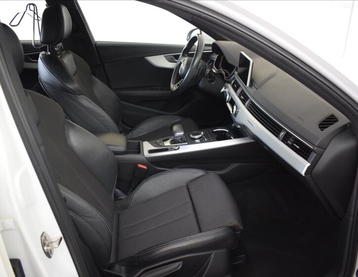 Audi A4 Sedan 2,0 l 140 kw