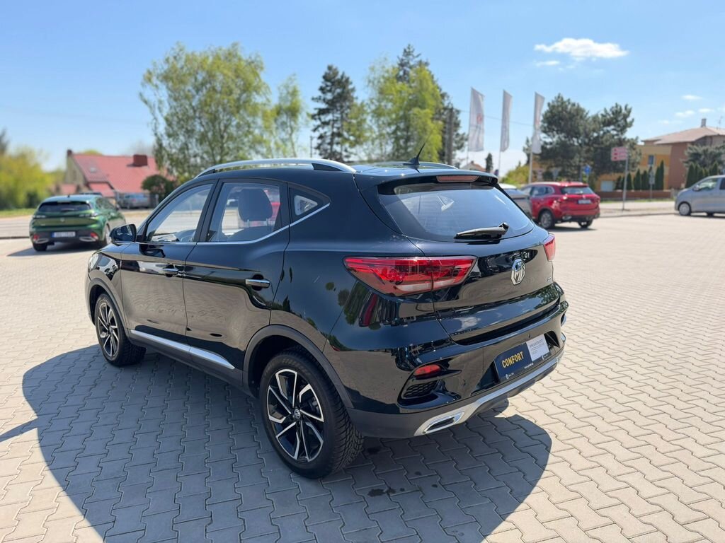 MG ZS SUV / Terénní 1,5 l 78 kw