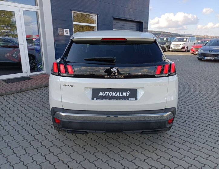 Peugeot 3008 SUV / Terénní 1,6 l 88 kw