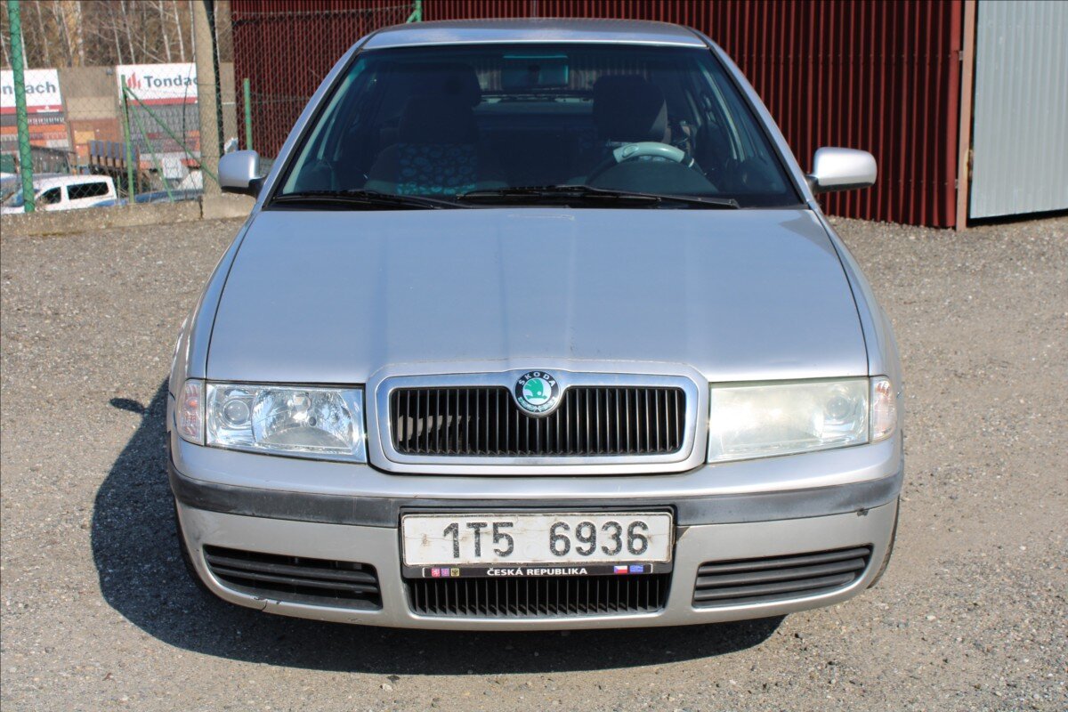 Škoda Octavia Liftback 1,6 l 74 kw