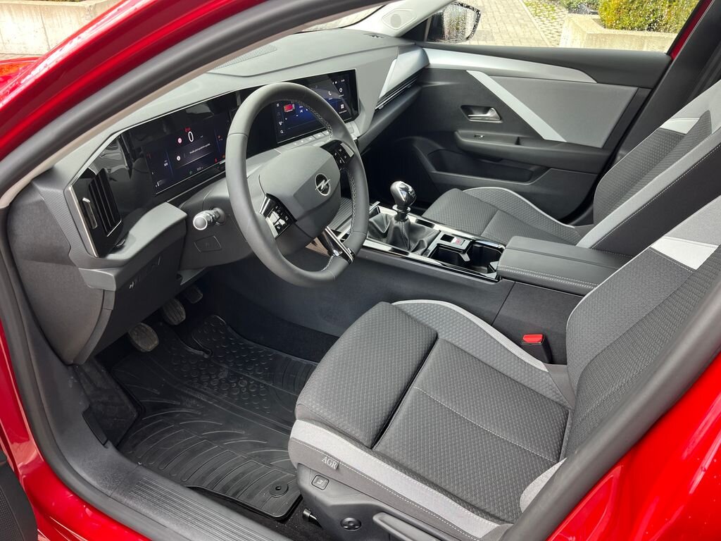 Opel Astra Kombi 1,2 l 81 kw