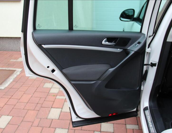 Volkswagen Tiguan 15