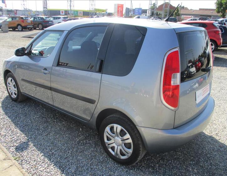 Škoda Roomster 7