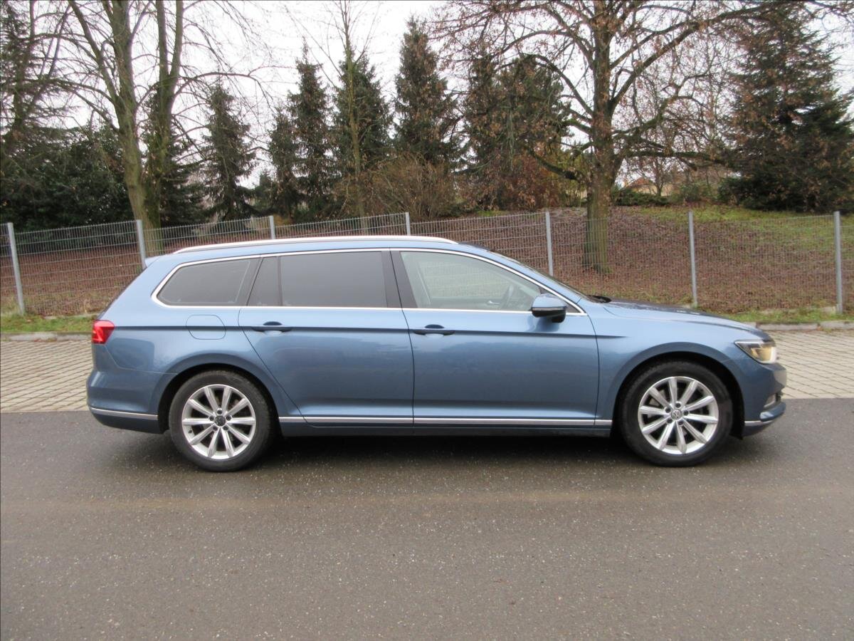 Volkswagen Passat Kombi 1,6 l 88 kw