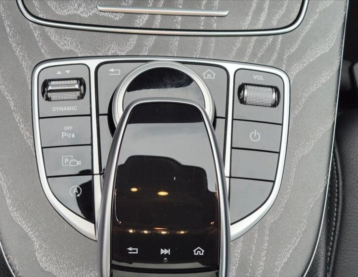 Mercedes-Benz CLS Sedan / Limuzína 2,9 l 250 kw