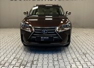Lexus NX 300h SUV 2,5 l 145 kw
