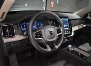 Volvo XC90 SUV / Terénní 2,0 l 228 kw