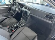 Volkswagen Golf Kombi 1,6 l 81 kw