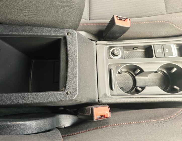 Volkswagen Golf Kombi 2,0 l 110 kw