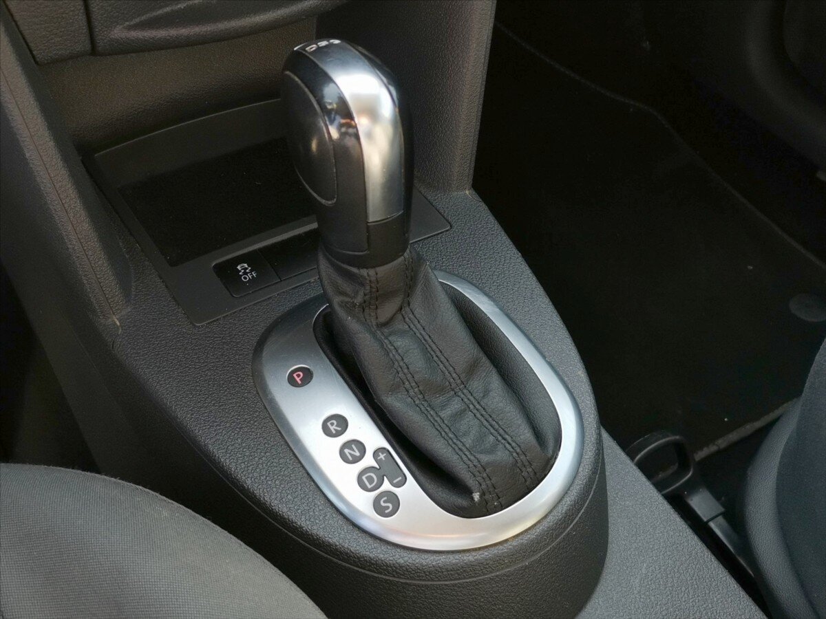 Volkswagen Caddy Pick-up 1,6 l 75 kw